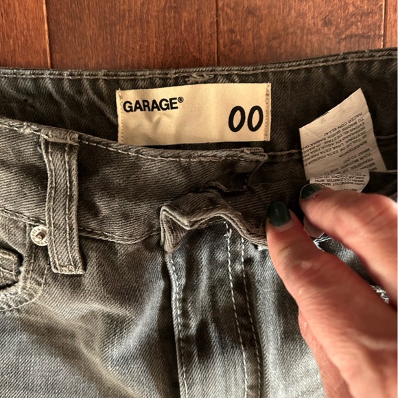 Garage Tuxedo jeans size 00 - Picture 2 of 2